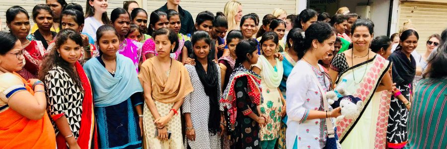 Students explore India’s cotton industry